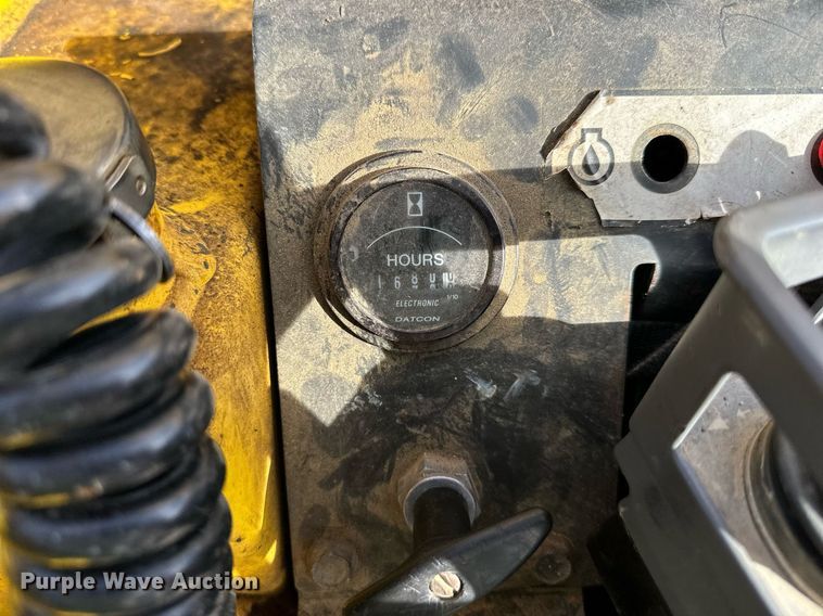 image for item DQ6550 Wacker RT820 trench compactor