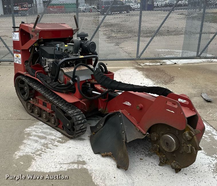 image for item DQ6551 2014 Toro Ingelli-Sweep stump grinder