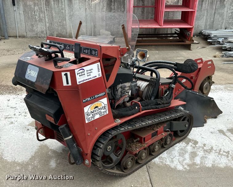 image for item DQ6551 2014 Toro Ingelli-Sweep stump grinder