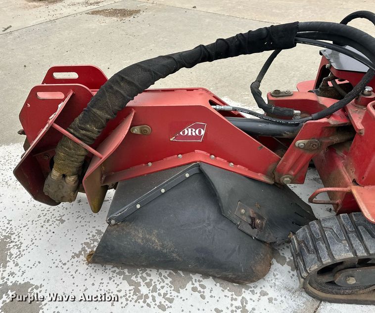 image for item DQ6551 2014 Toro Ingelli-Sweep stump grinder