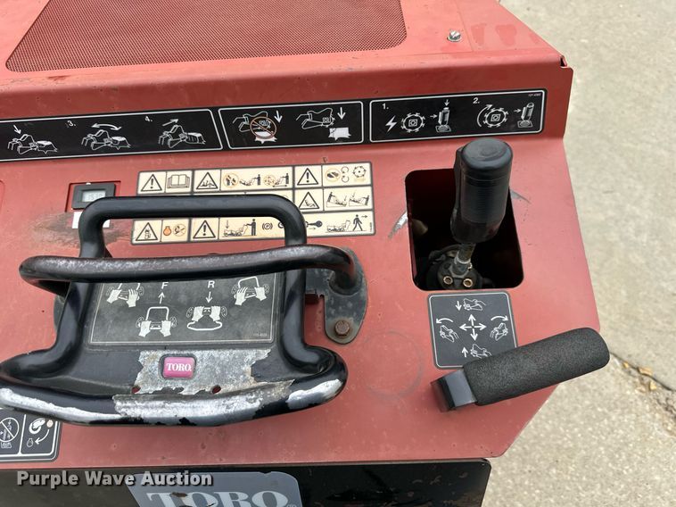 image for item DQ6551 2014 Toro Ingelli-Sweep stump grinder