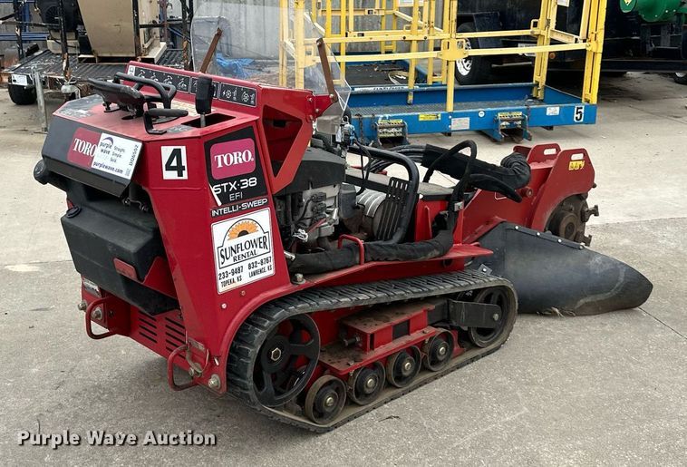 image for item DQ6552 2019 Toro STX-38 stump grinder