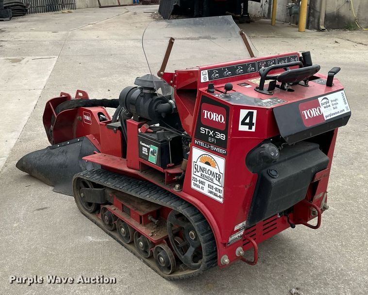 image for item DQ6552 2019 Toro STX-38 stump grinder