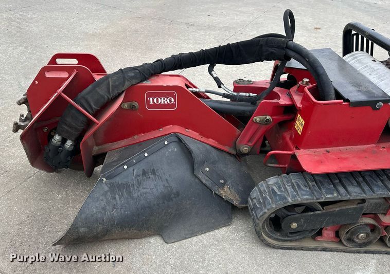 image for item DQ6552 2019 Toro STX-38 stump grinder