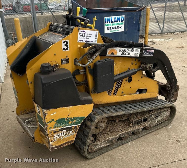 image for item DQ6553 2015 Vermeer S450TX compact utility loader