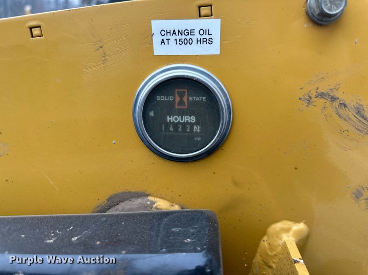 image for item DQ6553 2015 Vermeer S450TX compact utility loader