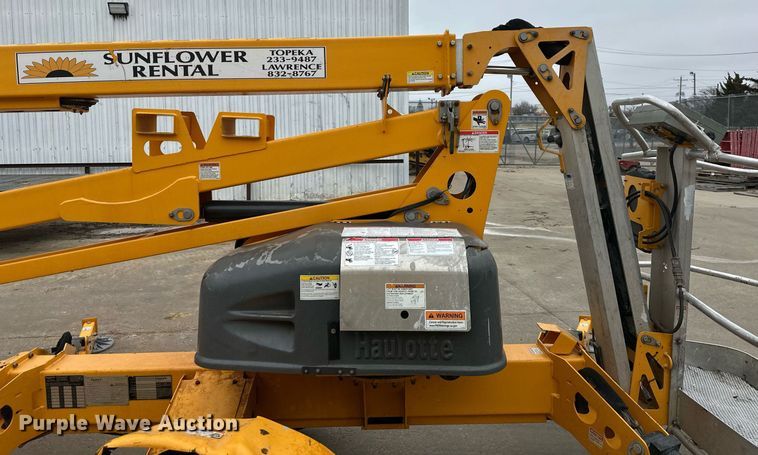 image for item DQ6555 2020 Haulotte 4527A boom lift