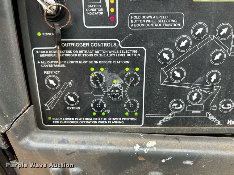 image for item DQ6555 2020 Haulotte 4527A boom lift