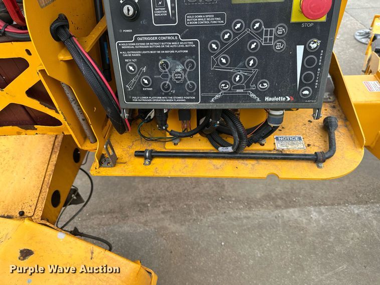 image for item DQ6555 2020 Haulotte 4527A boom lift