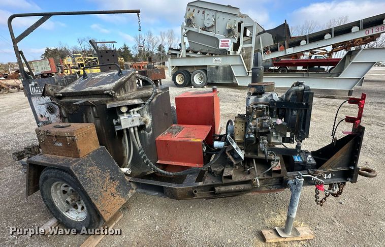 image for item DQ6556 1995 Cimline 105D melter applicator