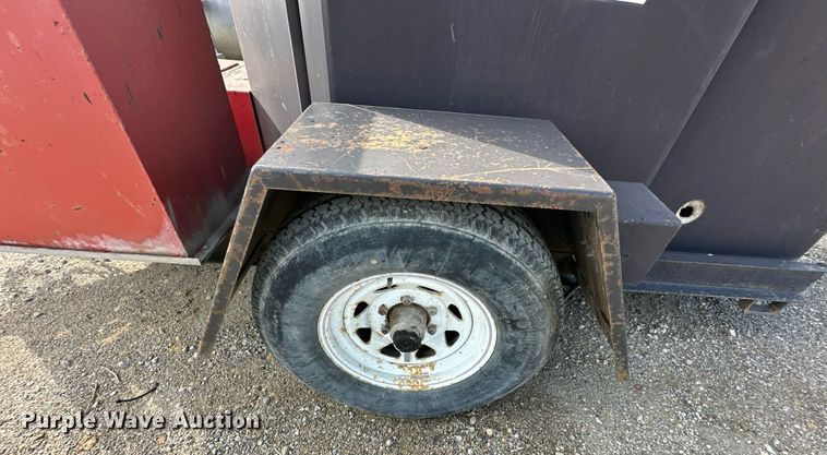 image for item DQ6556 1995 Cimline 105D melter applicator