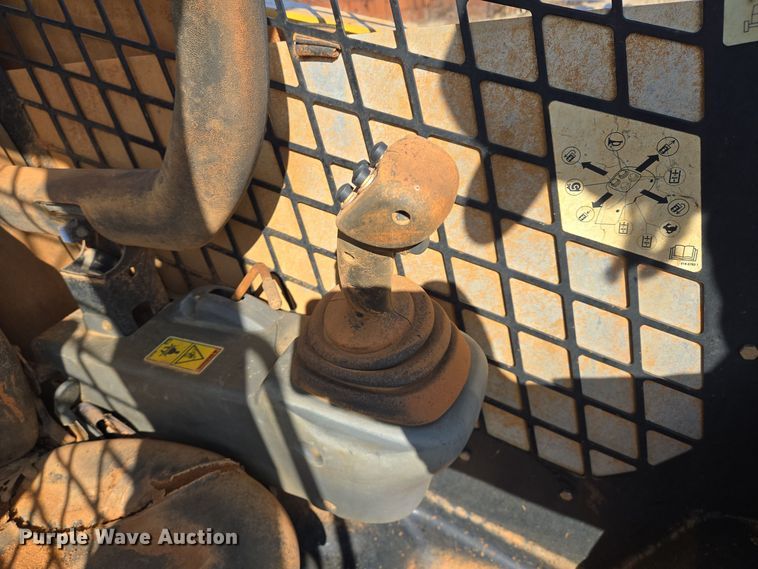 image for item DT5403 2016 Caterpillar 249D tracked skid steer loader