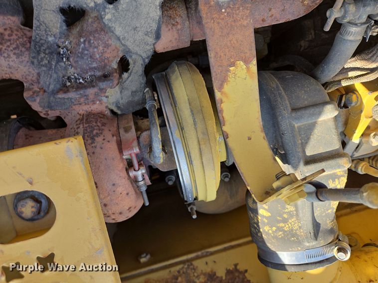 image for item DT5405 2003 Caterpillar 330C excavator