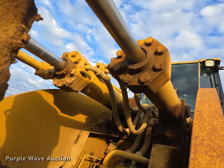 image for item DT5406 2001 Caterpillar 980G wheel loader