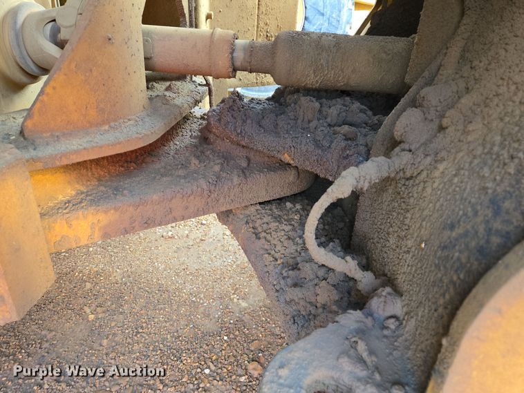 image for item DT5406 2001 Caterpillar 980G wheel loader