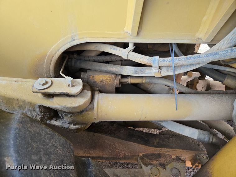 image for item DT5406 2001 Caterpillar 980G wheel loader