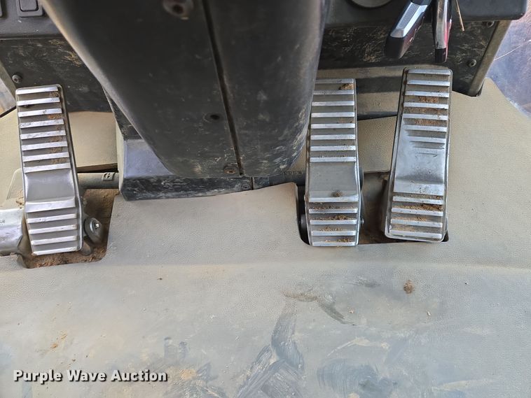 image for item DT5406 2001 Caterpillar 980G wheel loader