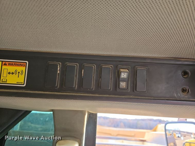 image for item DT5406 2001 Caterpillar 980G wheel loader