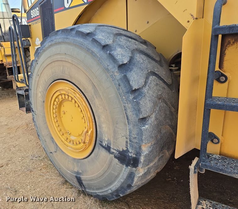 image for item DT5406 2001 Caterpillar 980G wheel loader