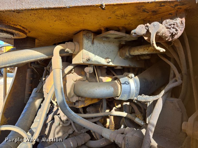 image for item DT5410 2011 John Deere 844K wheel loader