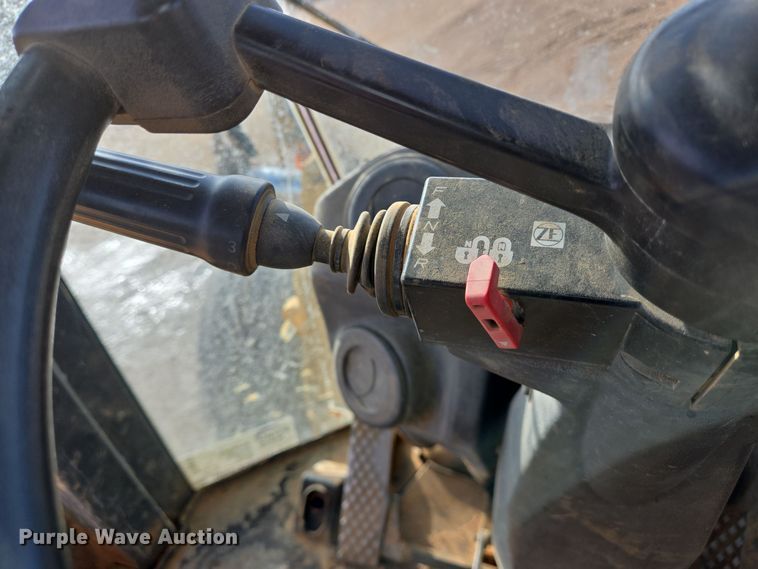 image for item DT5410 2011 John Deere 844K wheel loader