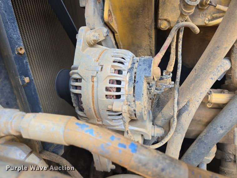 image for item DT5410 2011 John Deere 844K wheel loader