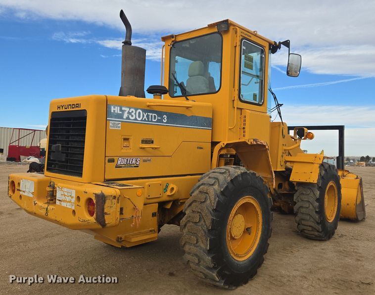 image for item DT7022 2002 Hyundai HL730XTD-3 wheel loader