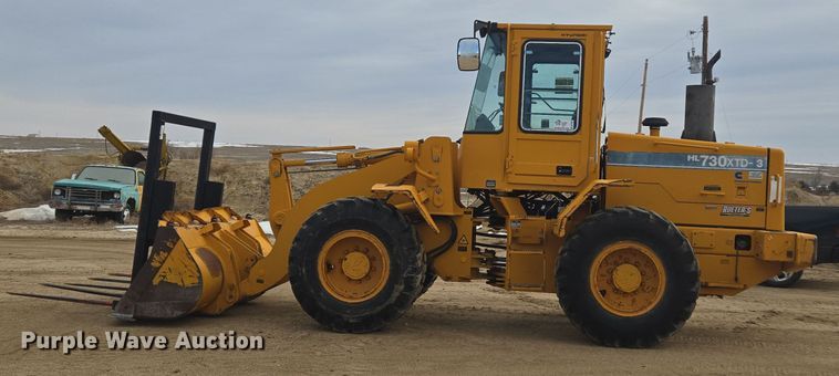 image for item DT7022 2002 Hyundai HL730XTD-3 wheel loader