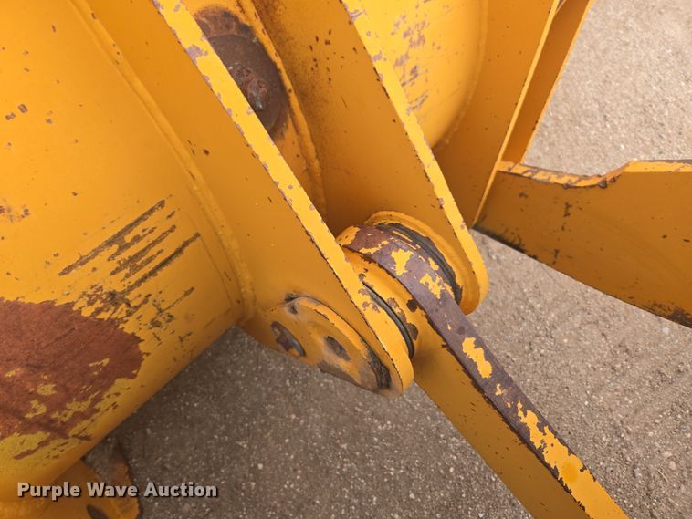 image for item DT7022 2002 Hyundai HL730XTD-3 wheel loader