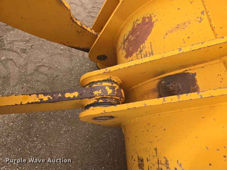 image for item DT7022 2002 Hyundai HL730XTD-3 wheel loader