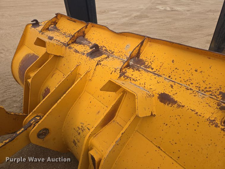 image for item DT7022 2002 Hyundai HL730XTD-3 wheel loader