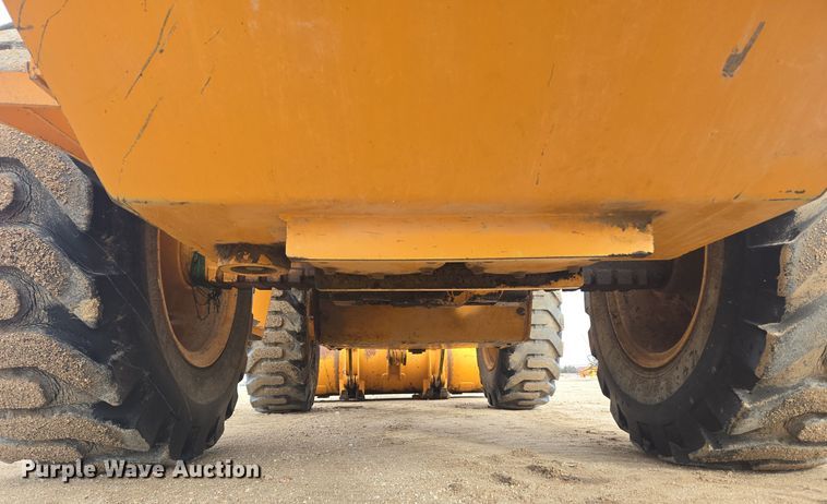 image for item DT7022 2002 Hyundai HL730XTD-3 wheel loader