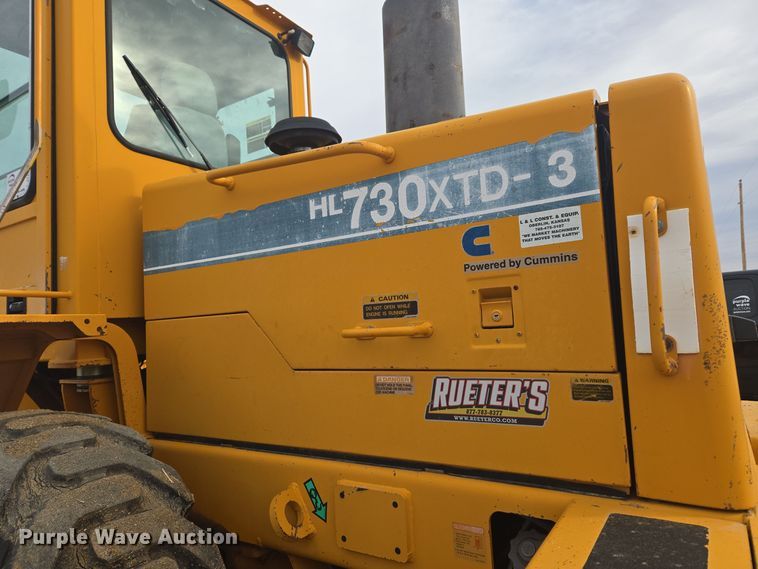 image for item DT7022 2002 Hyundai HL730XTD-3 wheel loader