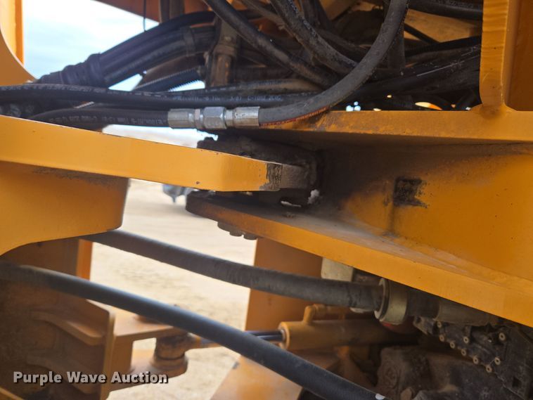 image for item DT7022 2002 Hyundai HL730XTD-3 wheel loader