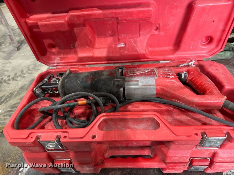 image for item DW2393 Tools