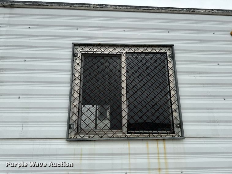 image for item DW2394 1990 MFEI MF1036 office trailer 