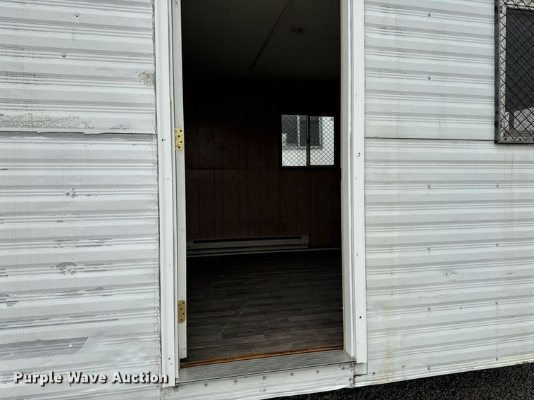 image for item DW2394 1990 MFEI MF1036 office trailer 