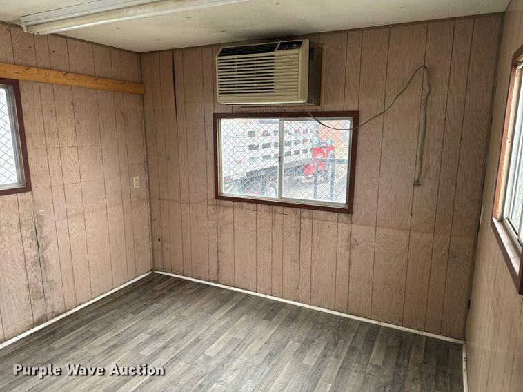 image for item DW2394 1990 MFEI MF1036 office trailer 