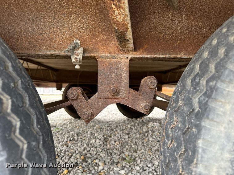 image for item DW2394 1990 MFEI MF1036 office trailer 