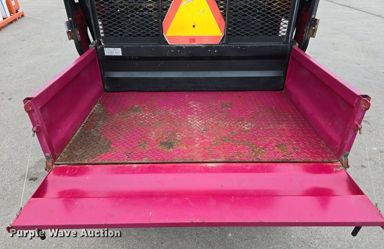 image for item DW3042 2007 Kawasaki 3010 Mule utility vehicle