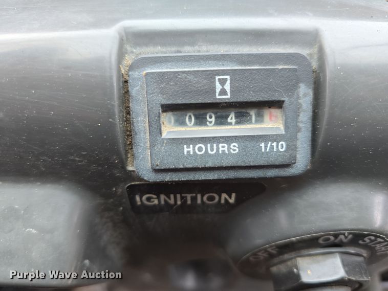 image for item DW3042 2007 Kawasaki 3010 Mule utility vehicle