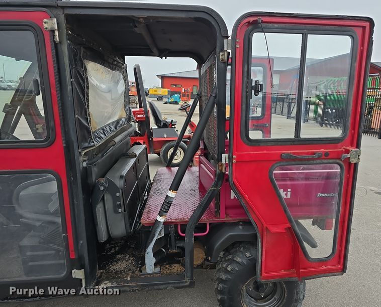 image for item DW3042 2007 Kawasaki 3010 Mule utility vehicle