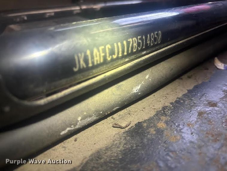 image for item DW3042 2007 Kawasaki 3010 Mule utility vehicle