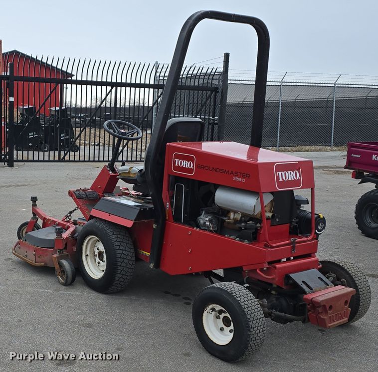 image for item DW3043 Toro Groundsmaster 328-D lawn mower