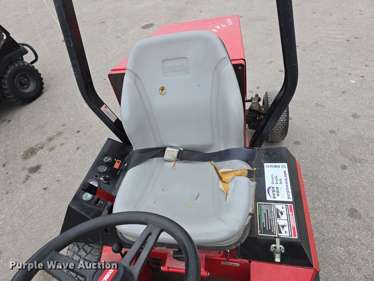 image for item DW3043 Toro Groundsmaster 328-D lawn mower