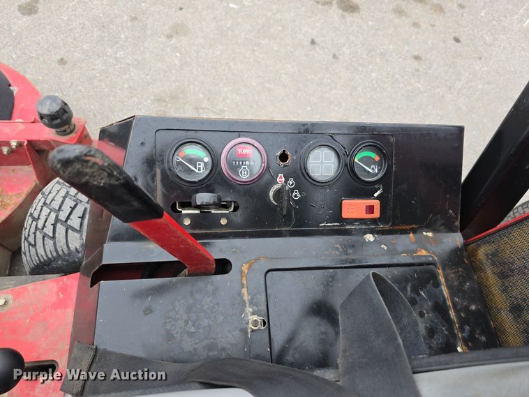 image for item DW3043 Toro Groundsmaster 328-D lawn mower