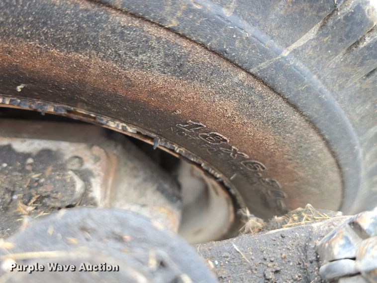 image for item DW3043 Toro Groundsmaster 328-D lawn mower