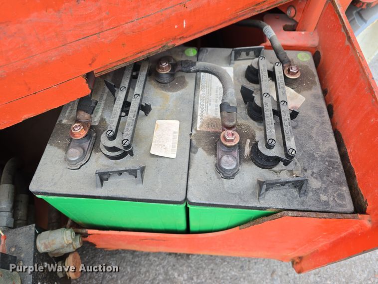 image for item DW3050 2015 Snorkel S3219E scissor lift