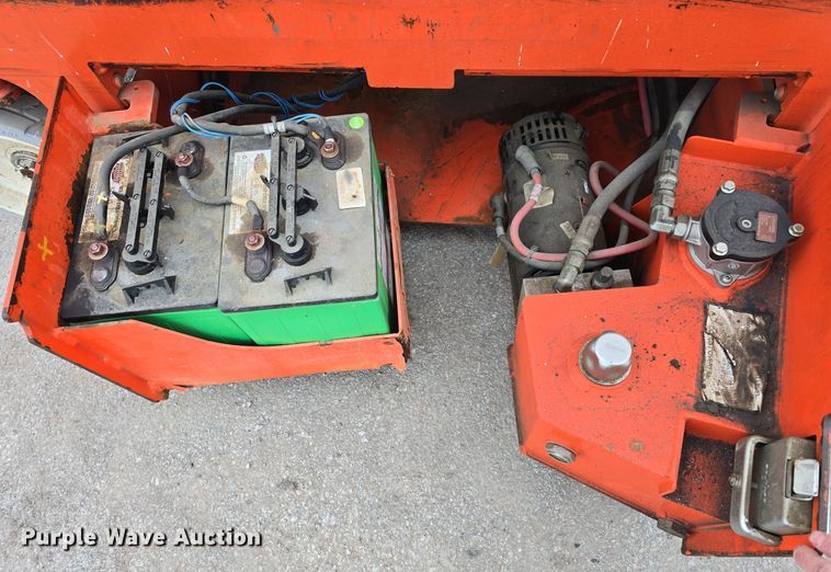 image for item DW3050 2015 Snorkel S3219E scissor lift