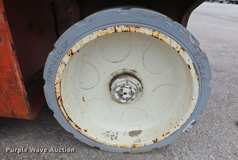 image for item DW3050 2015 Snorkel S3219E scissor lift